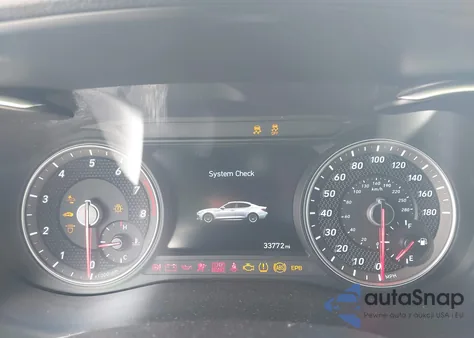 2021 Genesis G70 3.3T Awd z USA, uszkodzony, nr VIN KMTG34LE5MU074499